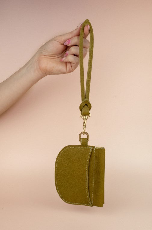 Leather Knot Keychain in Olive Green - Cold Gold