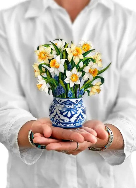 Fresh Cut Paper Flowers - Mini English Daffodil