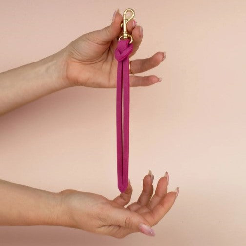 Leather Knot Keychain in Barbie Pink - Cold Gold