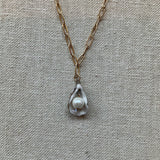 Oyster Gold Necklace - Kate Buuck