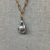 Oyster Gold Necklace - Kate Buuck
