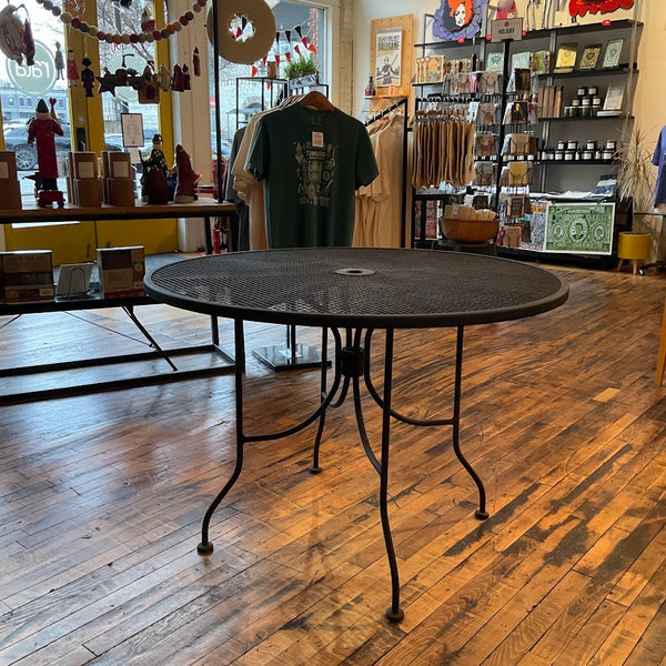 Fixtures - Round Metal Patio Table – $50