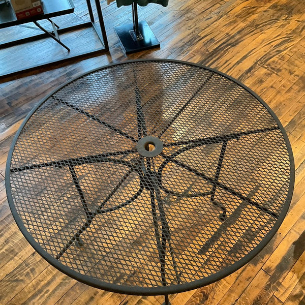 Fixtures - Round Metal Patio Table – $50