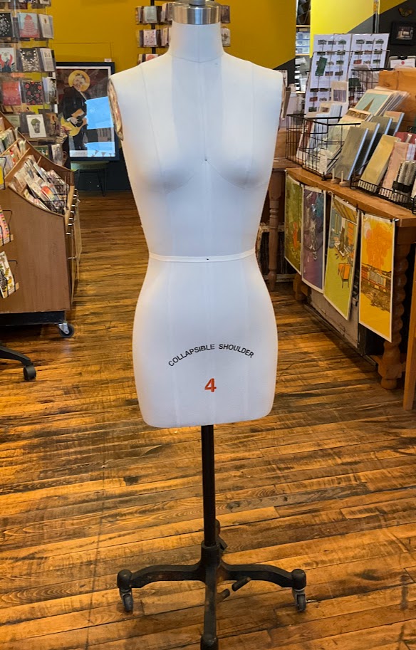 Fixtures - Mannequin Display on Wheels