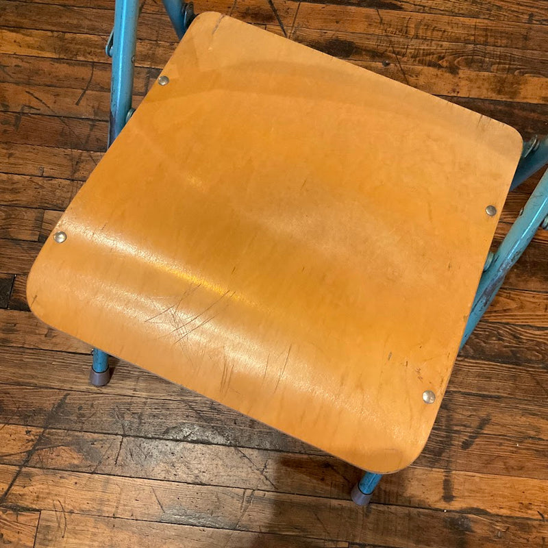 Fixtures - Folding Chairs