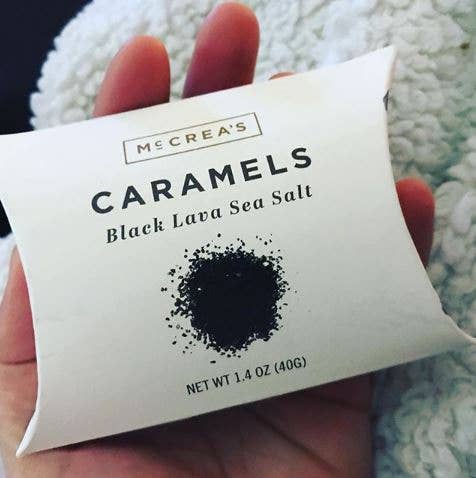 Caramels Pillow Box (5 Pieces) - Black Lava Sea Salt